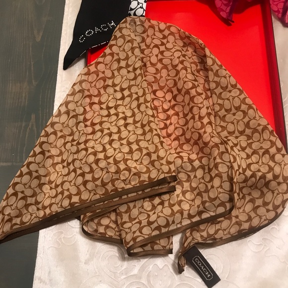 Authentic Coach Silk Scarfs set of 3 - Picture 6 of 6